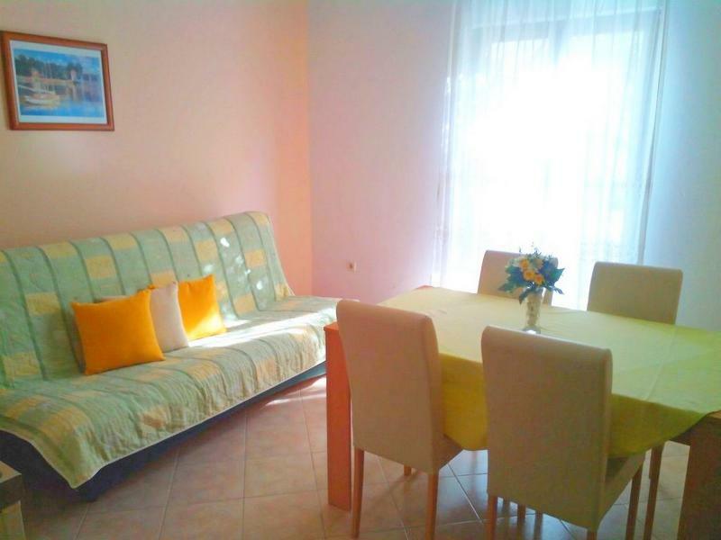 Burmeta Apartman *
